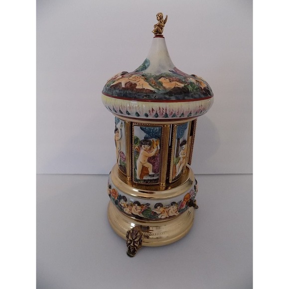 Reuge Capodimonte Accents Vintage Reuge Capodimonte Porcelain
